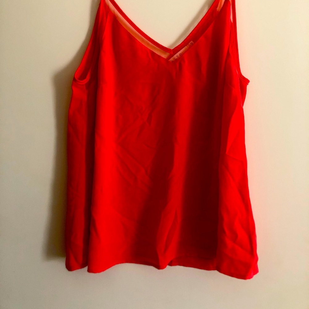 Never worn ASTR top